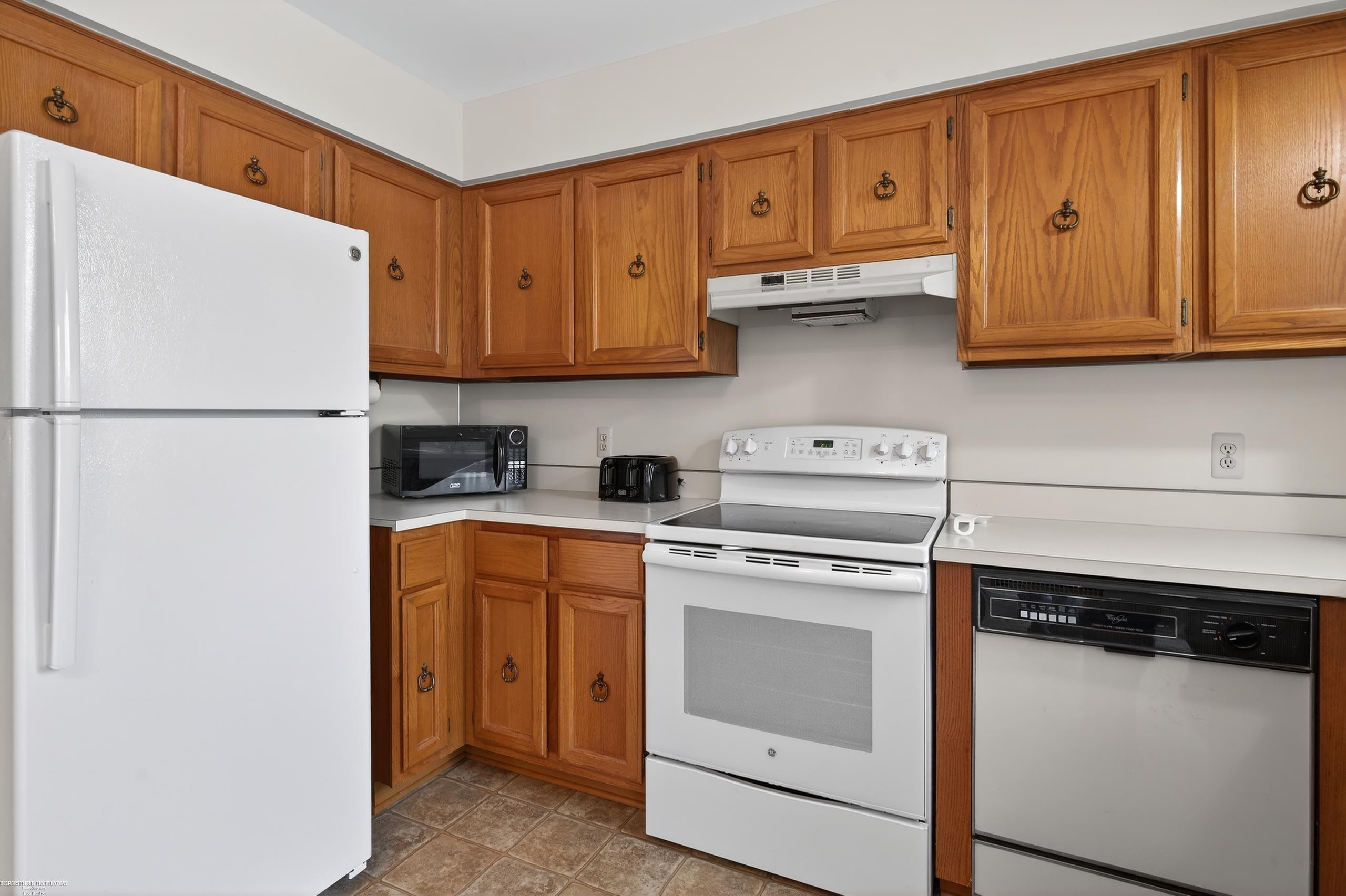 11728 Amber Le Drive, 39, Warren, MI 48093 — Photo 14
