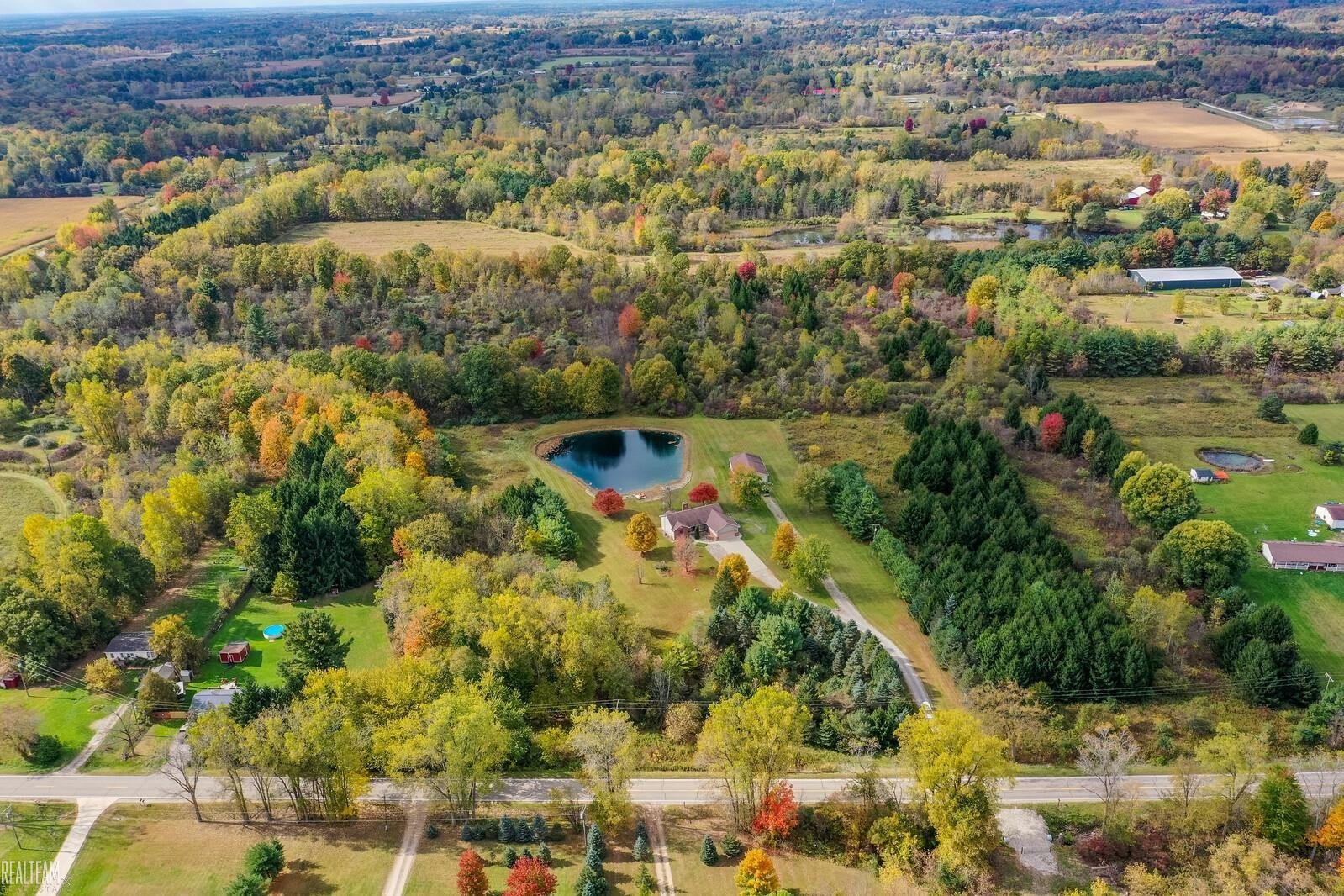4629 N Lake Road, Columbiaville, MI 48421 — Photo 4