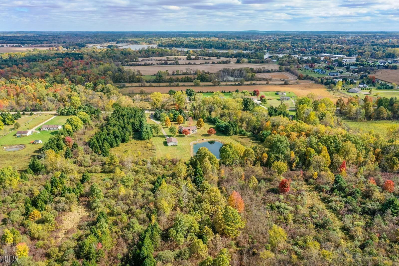 4629 N Lake Road, Columbiaville, MI 48421 — Photo 11