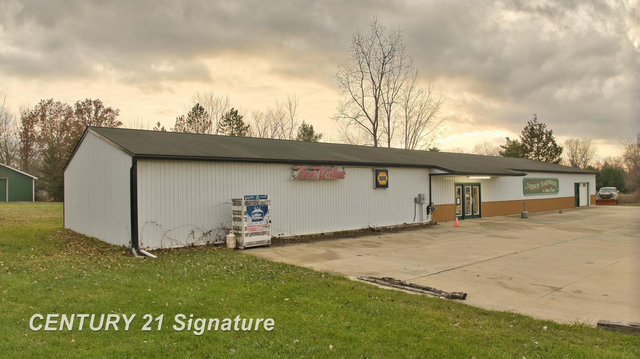 7200 E M-71 Highway, MI — Photo 4