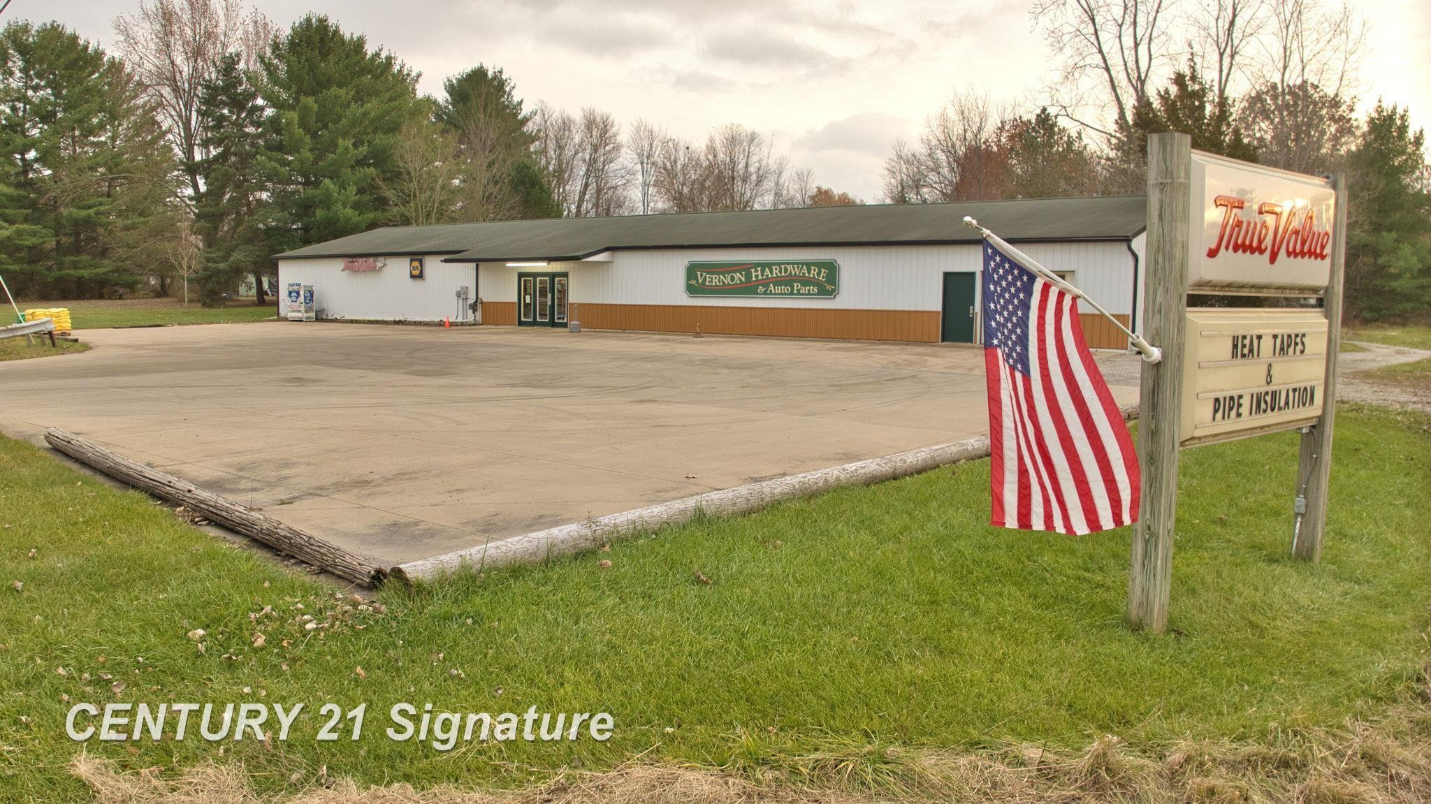7200 E M-71 Highway, MI — Photo 10