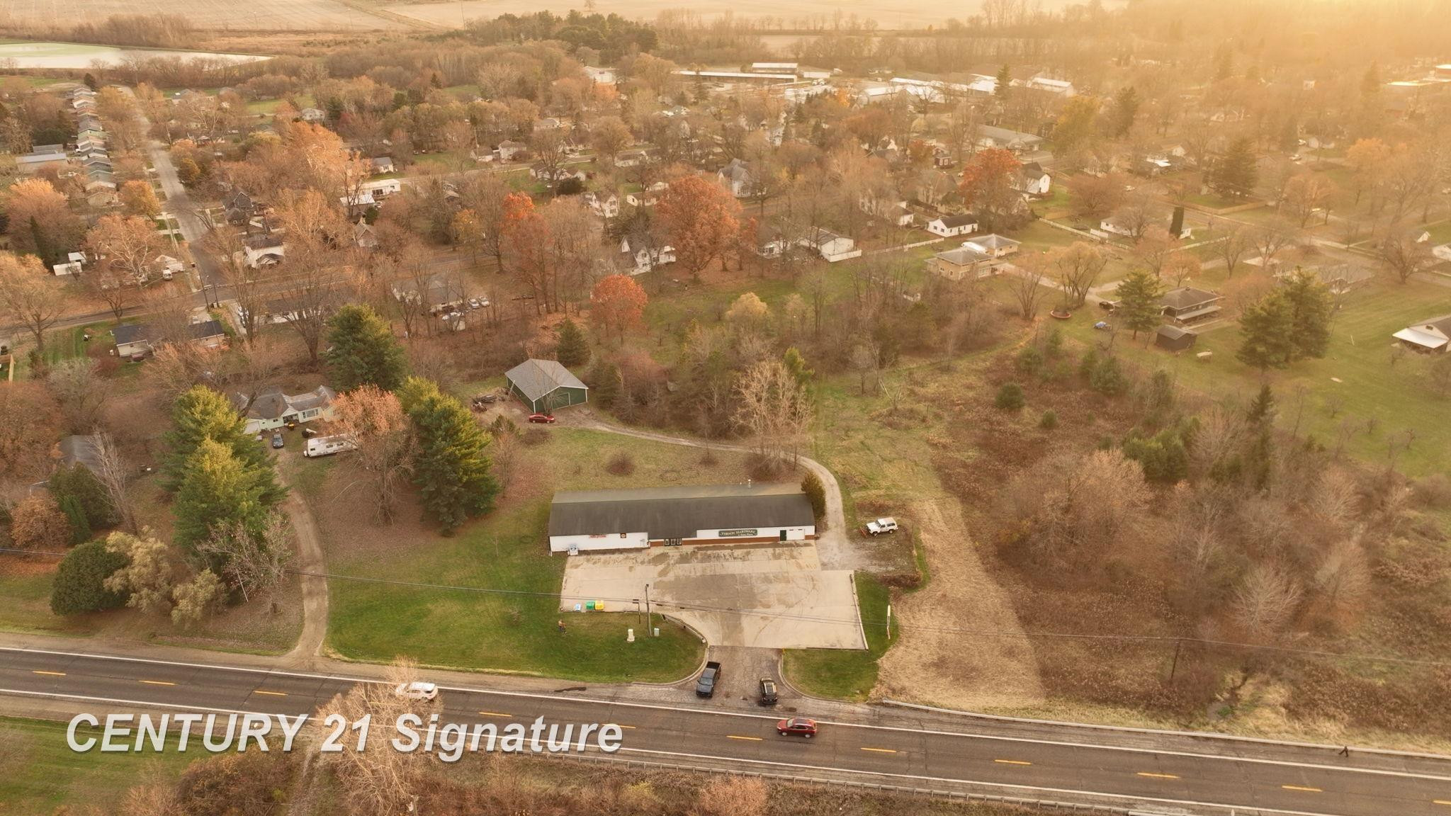 7200 E M-71 Highway, MI — Photo 17