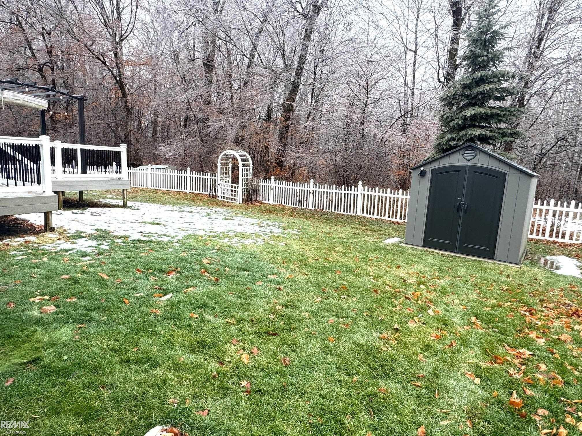 57421 River Oaks Drive, New Haven, MI 48048 — Photo 23