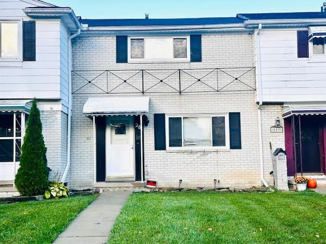 281 Carlson Street, Mount Clemens, MI 48043 — front exterior