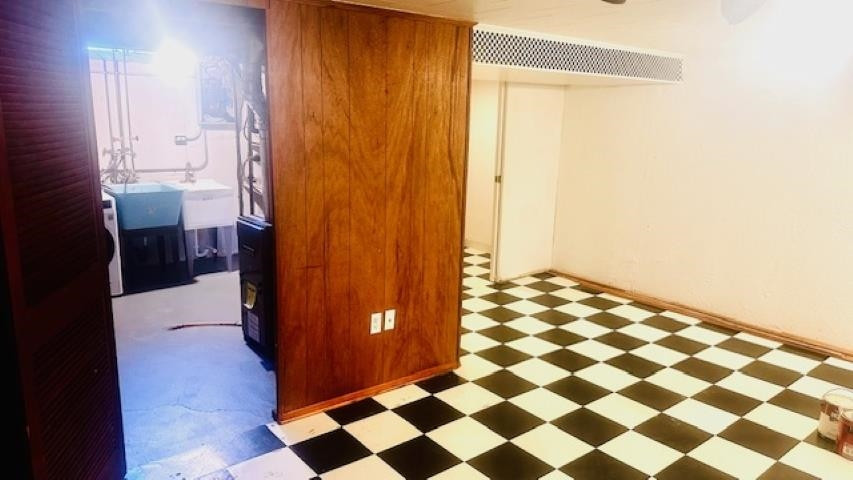 281 Carlson Street, Mount Clemens, MI 48043 — Photo 14