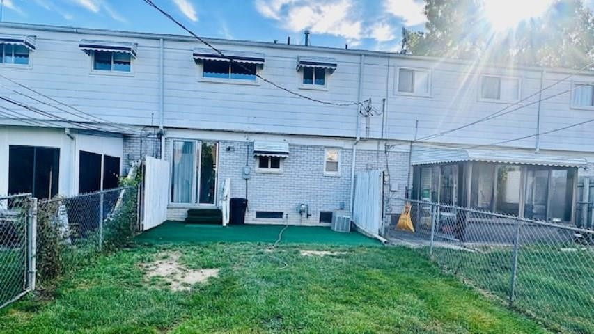 281 Carlson Street, Mount Clemens, MI 48043 — Photo 20
