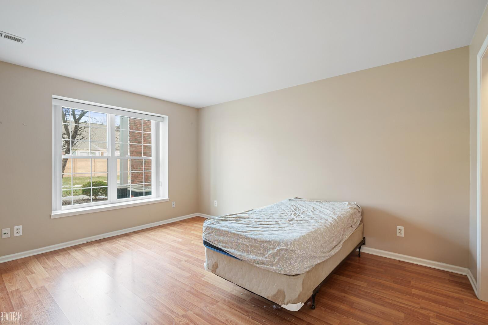4287 Berkshire Drive, Sterling Heights, MI 48314 — Photo 13