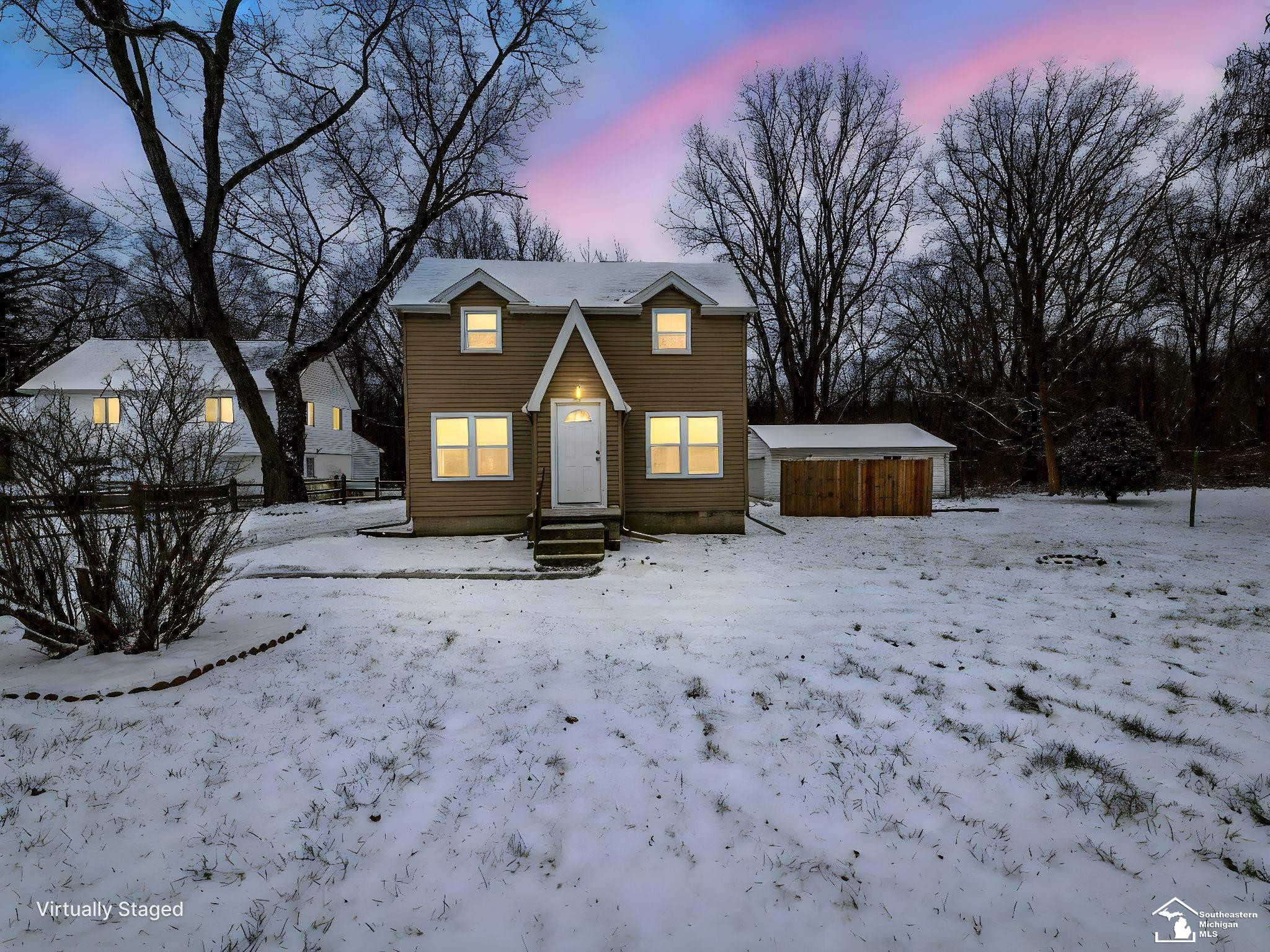 3157 Maplewood Avenue, Lambertville, MI 48144 — Photo 2