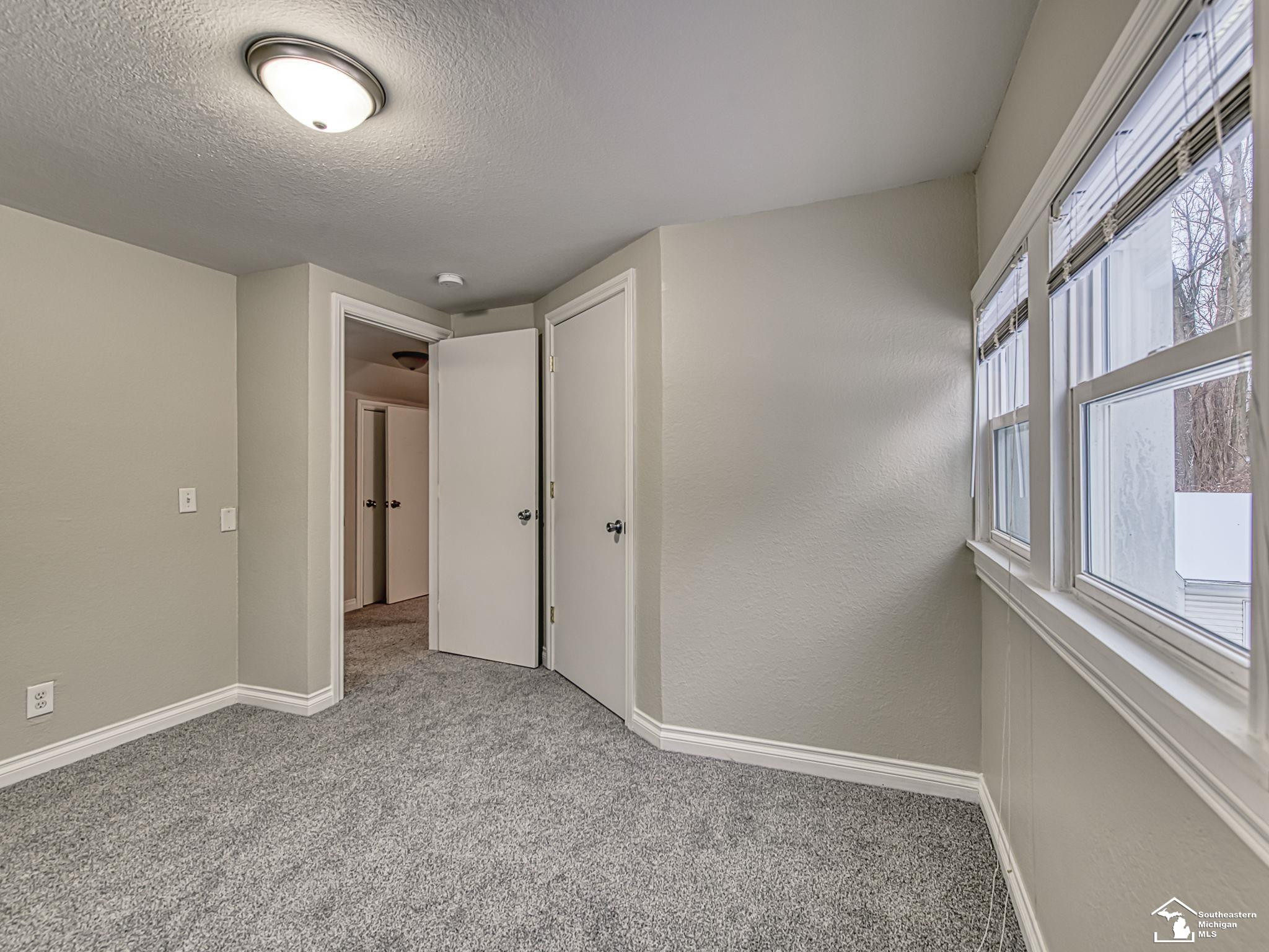 3157 Maplewood Avenue, Lambertville, MI 48144 — Photo 31