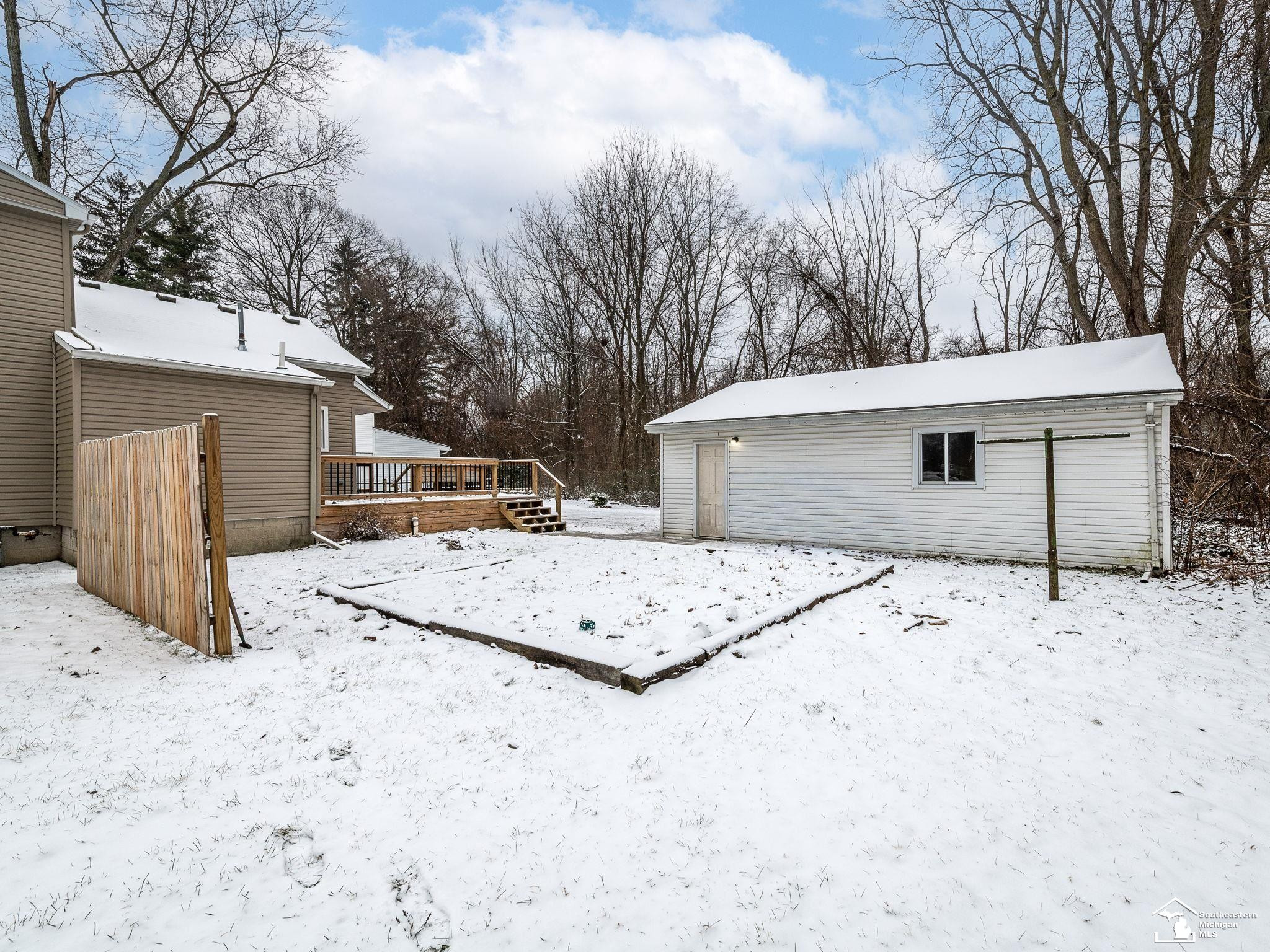 3157 Maplewood Avenue, Lambertville, MI 48144 — Photo 43