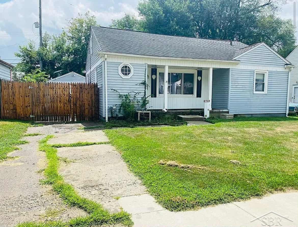 3294 Huggins Avenue, Flint, MI, 48506