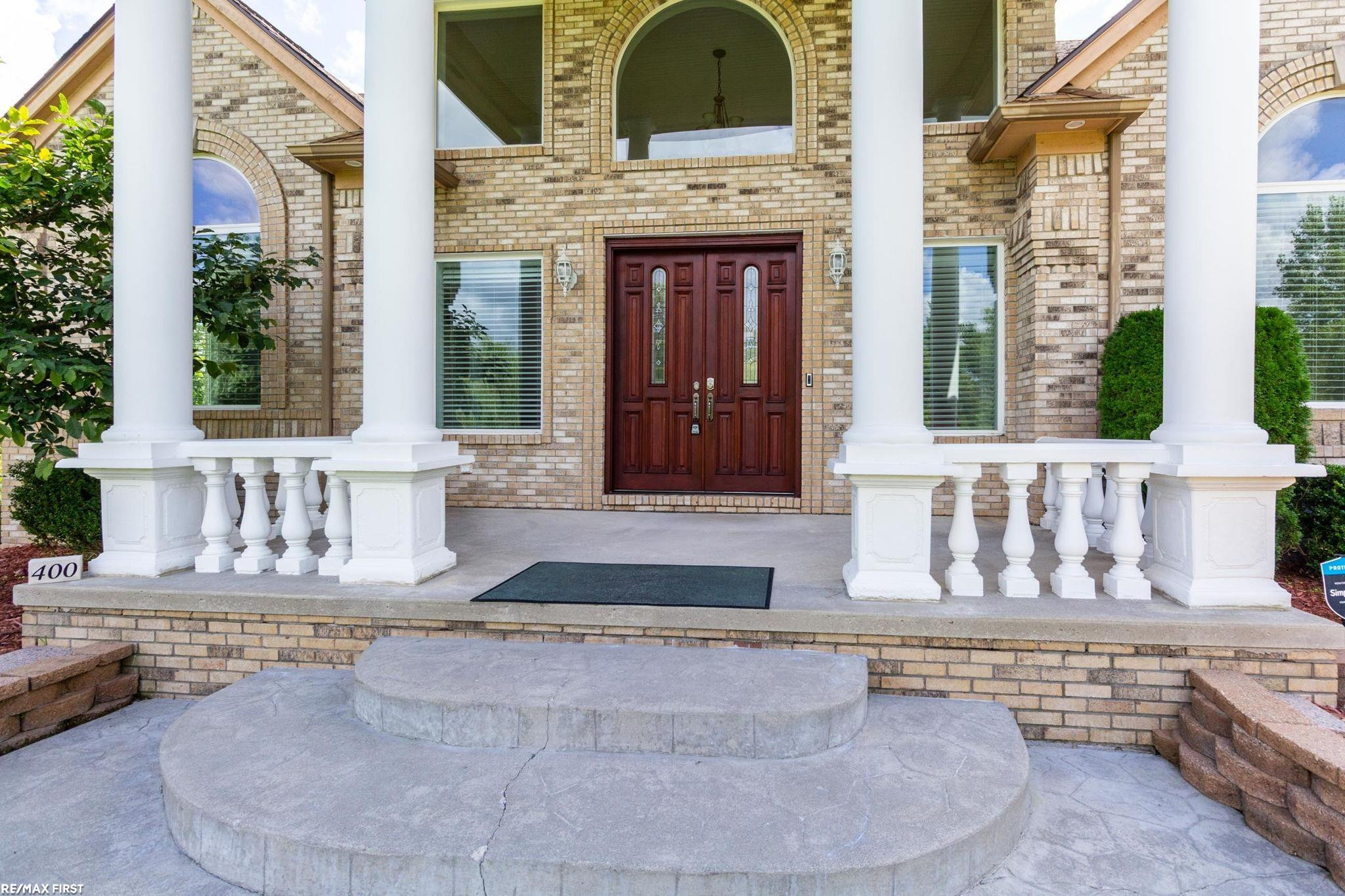 400 ERomeo road Road, MI — Photo 23