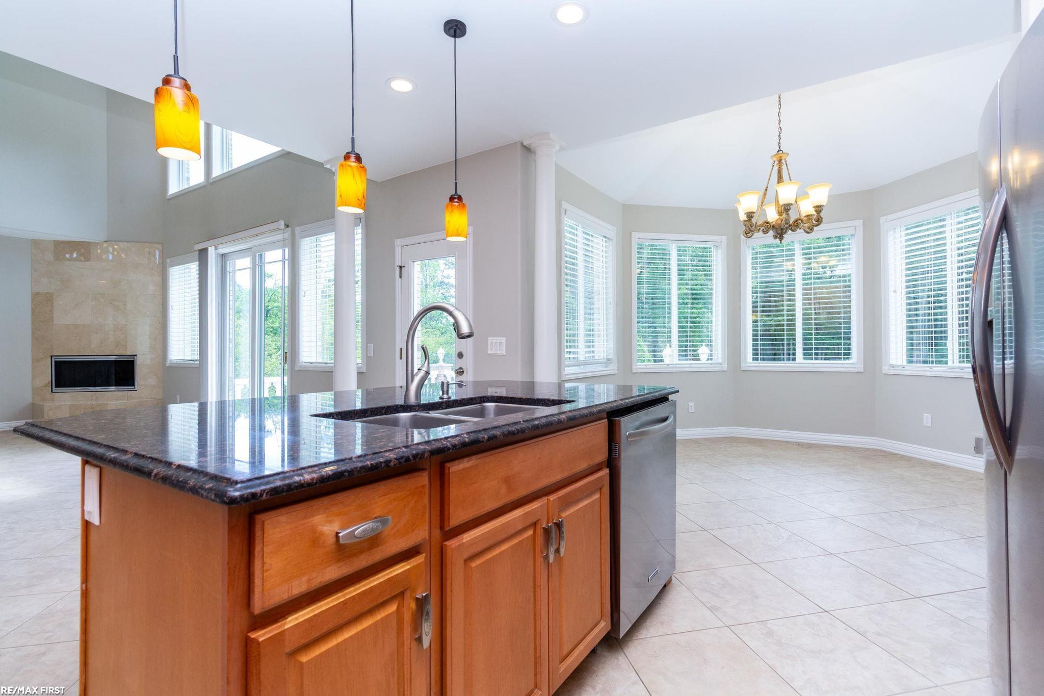 400 ERomeo road Road, MI — Photo 43