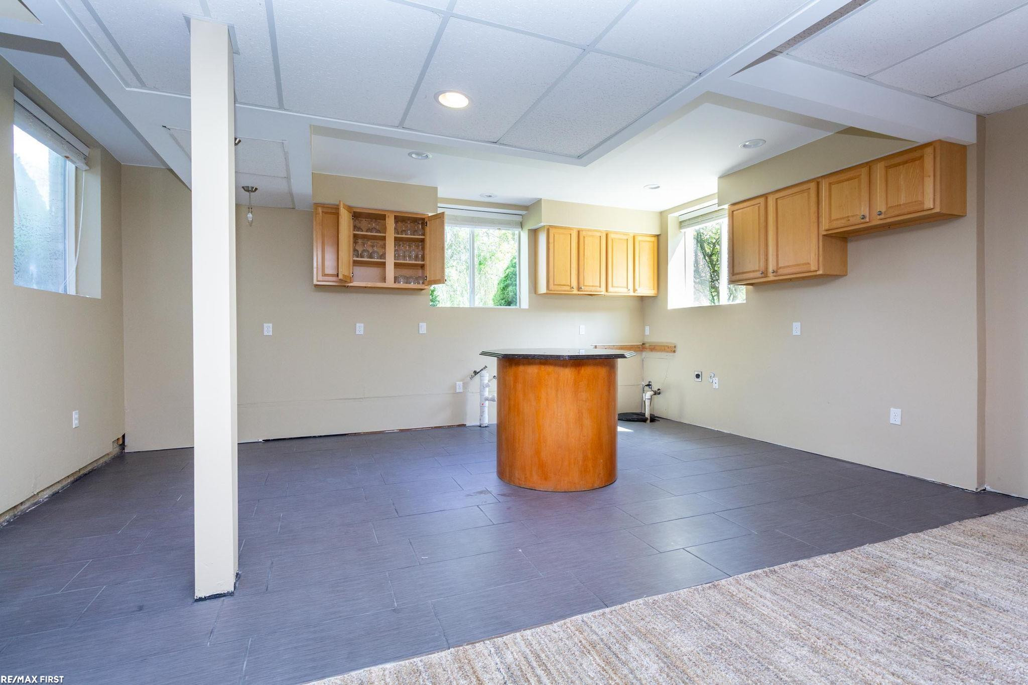 400 ERomeo road Road, MI — Photo 69