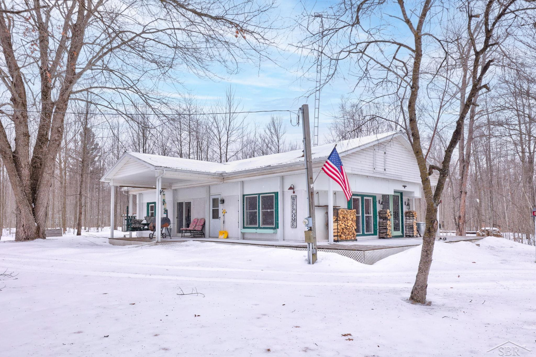 6786 Keystone Road, Turner, MI 48770 — front exterior