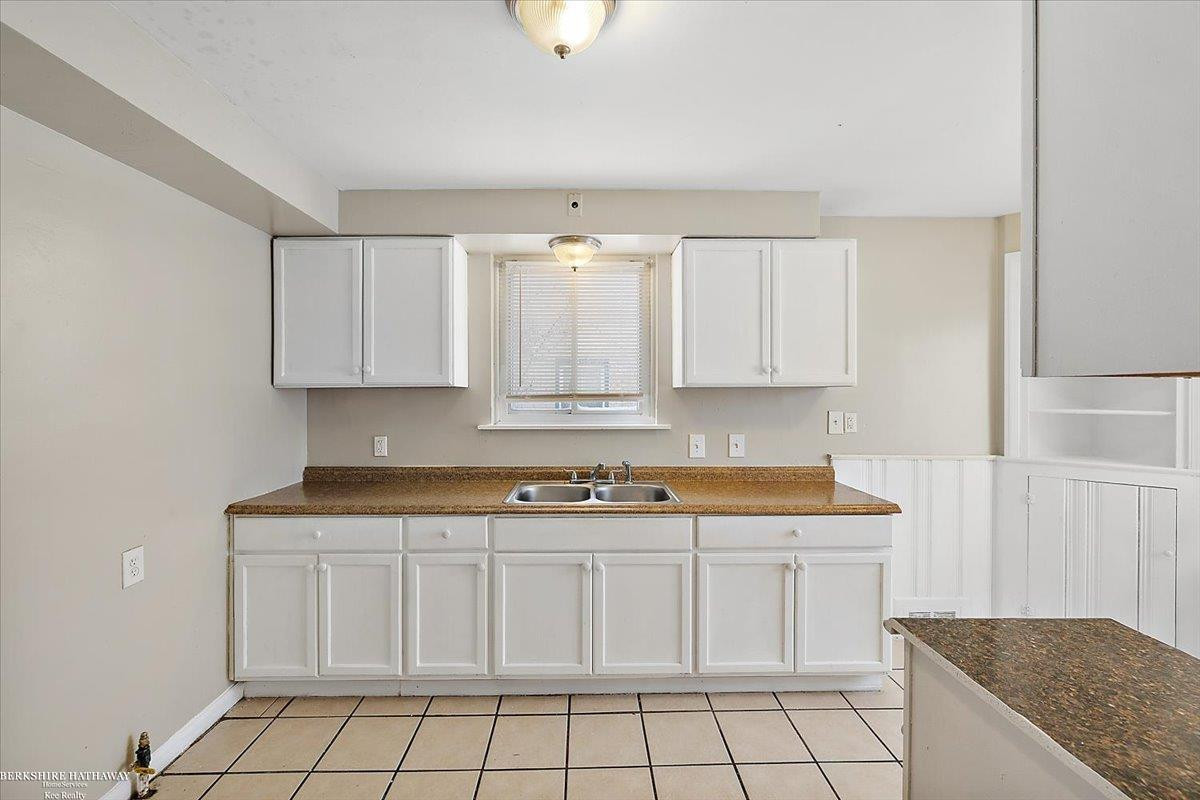 9364 E Outer Drive, Detroit, MI 48213 — Photo 13