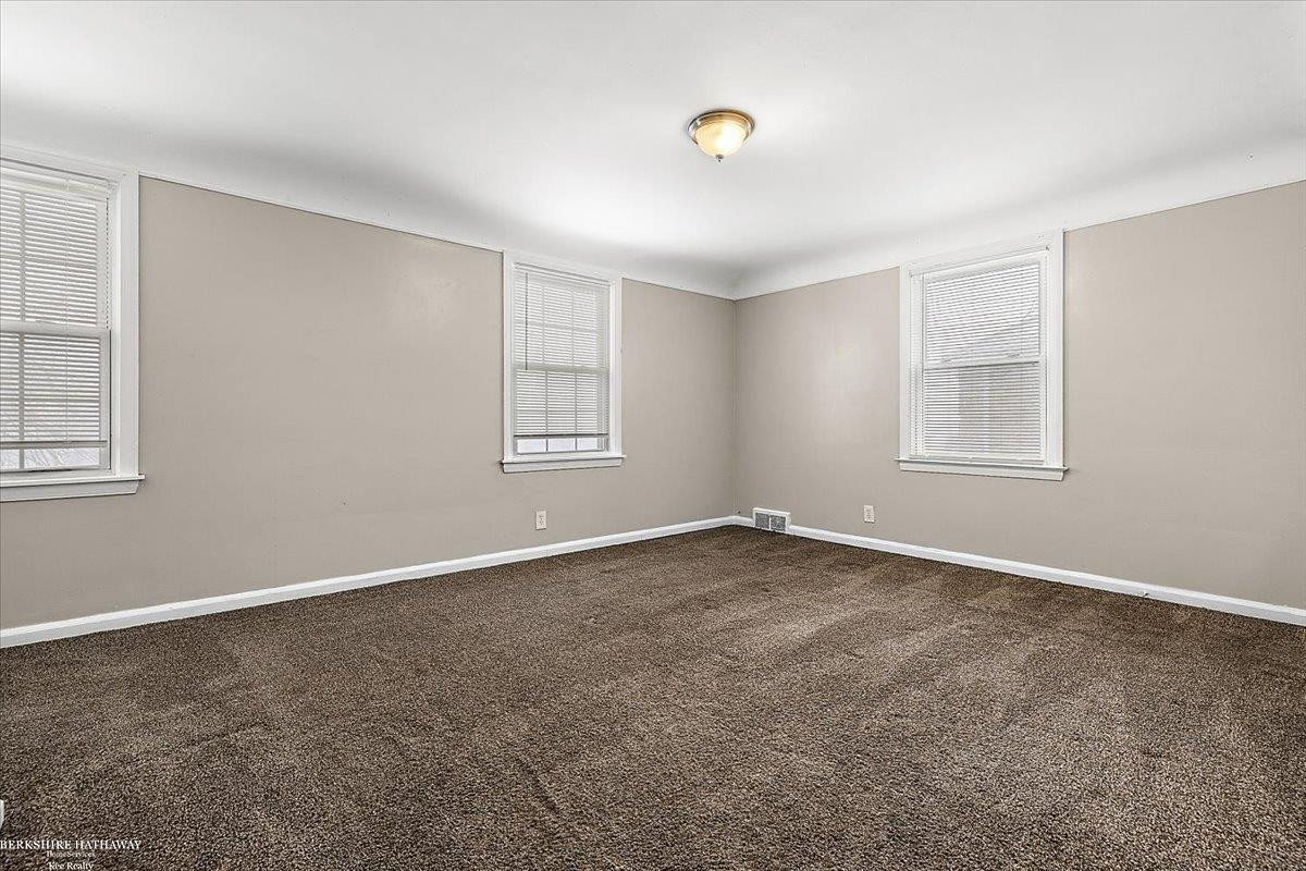 9364 E Outer Drive, Detroit, MI 48213 — Photo 21