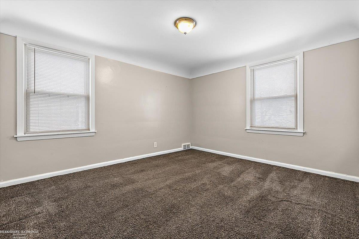 9364 E Outer Drive, Detroit, MI 48213 — Photo 23