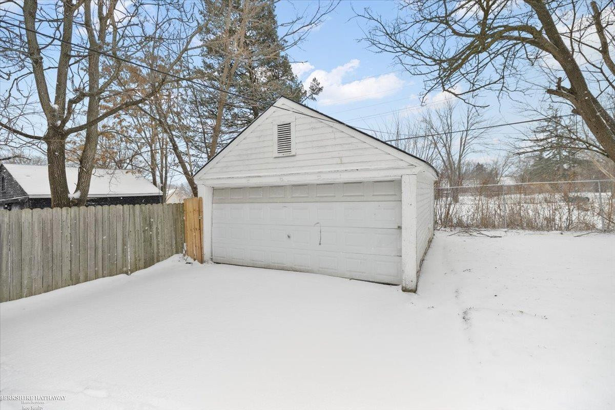 9364 E Outer Drive, Detroit, MI 48213 — Photo 30
