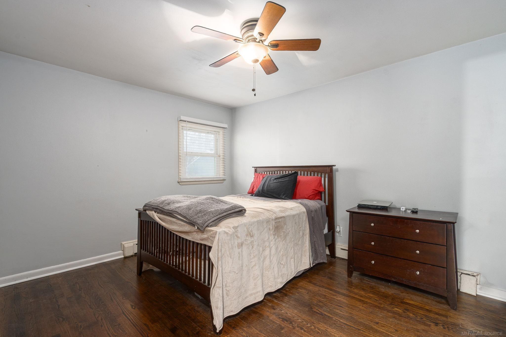 526 Girard Avenue, Royal Oak, MI 48073 — Photo 31