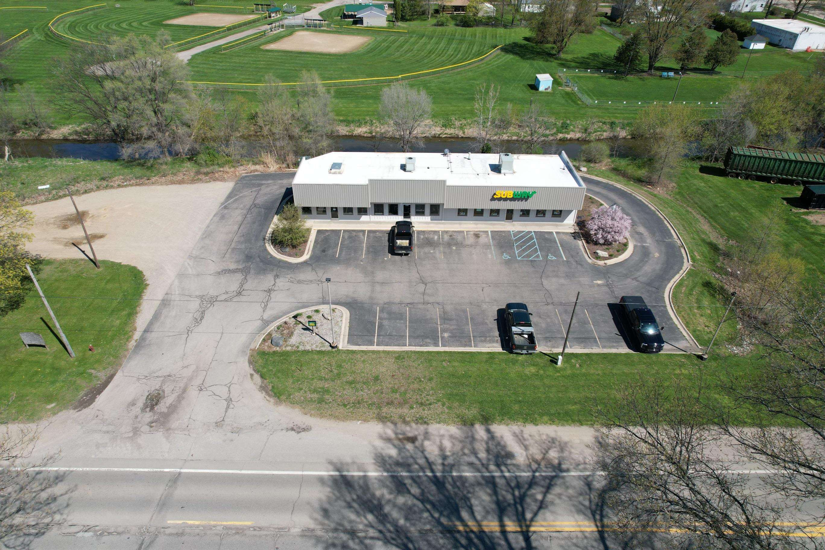 9595 E M-21 Highway, Ovid, MI 48866 — Photo 2