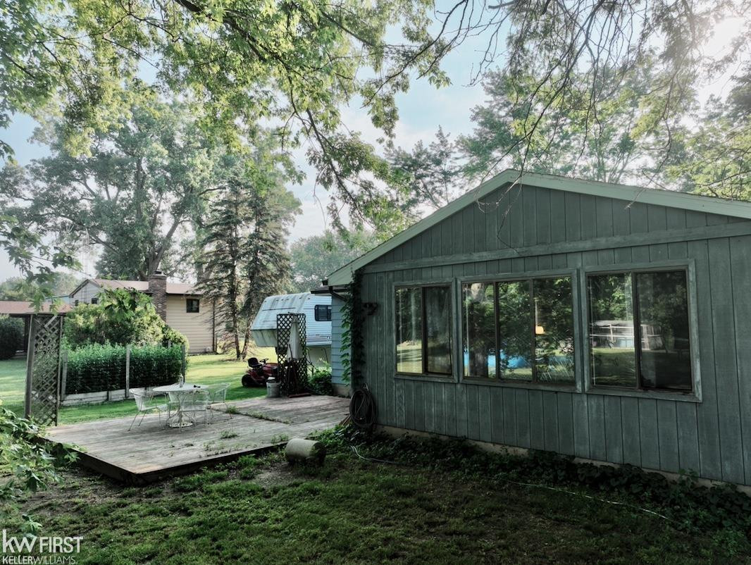 6355 Mckinley Road, Flushing, MI 48433 — Photo 3