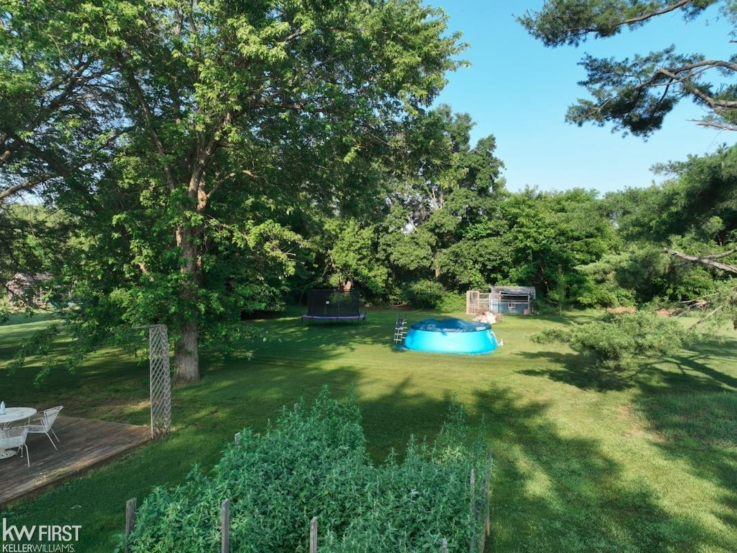 6355 Mckinley Road, Flushing, MI 48433 — Photo 9