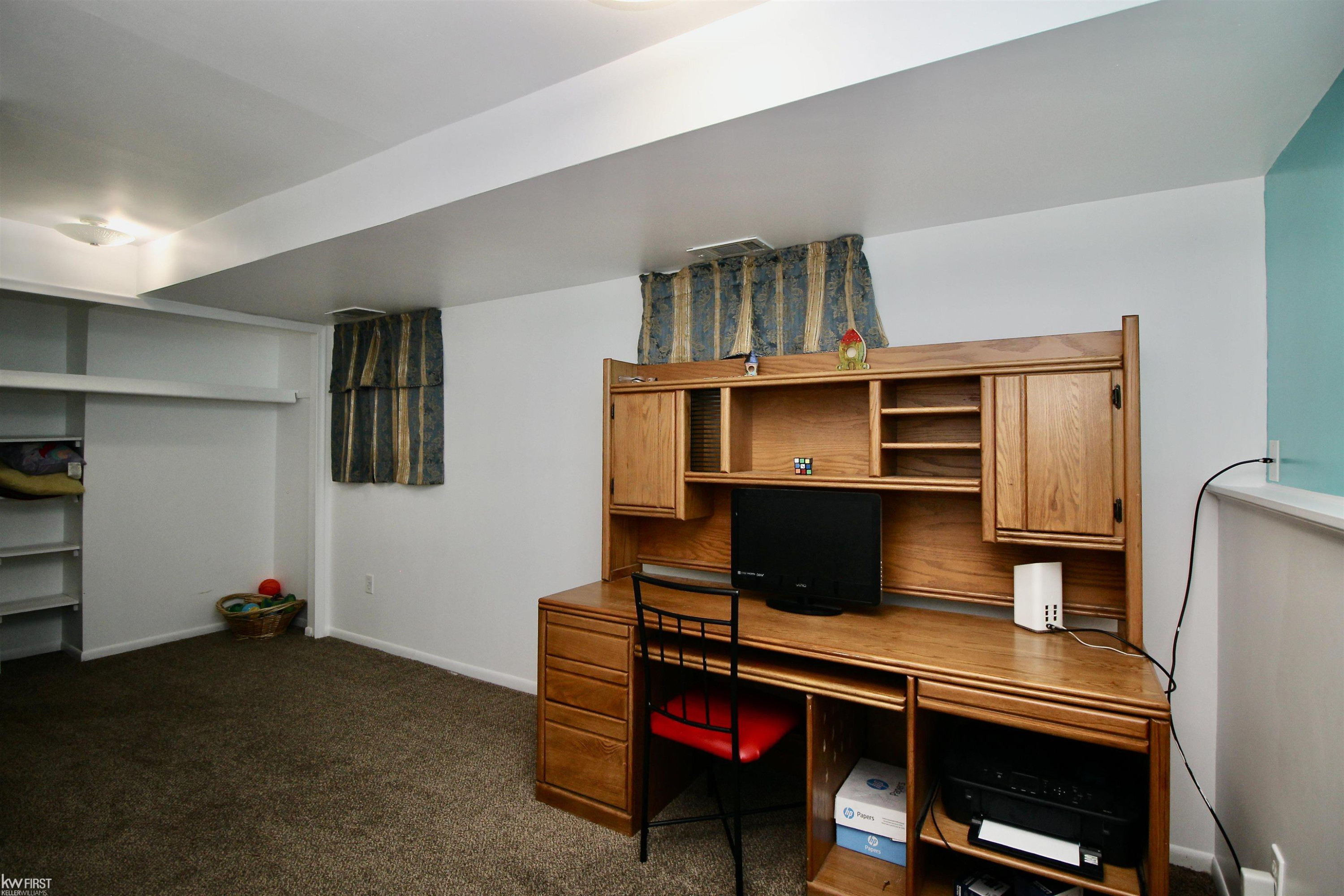 6355 Mckinley Road, Flushing, MI 48433 — Photo 31