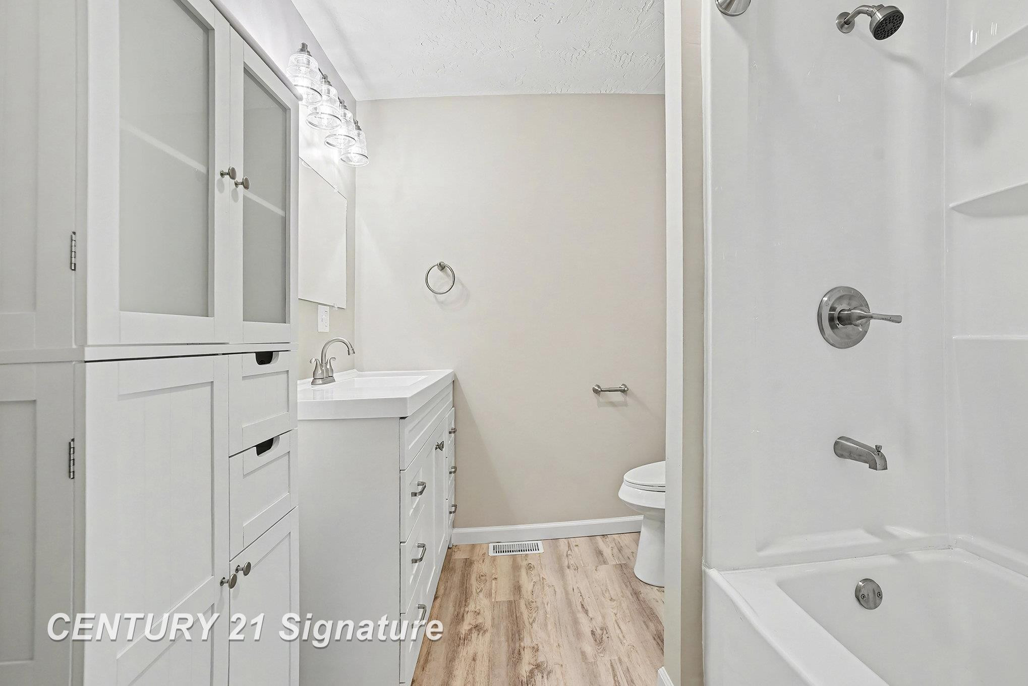 204 E North Street, Saint Charles, MI 48655 — Photo 18