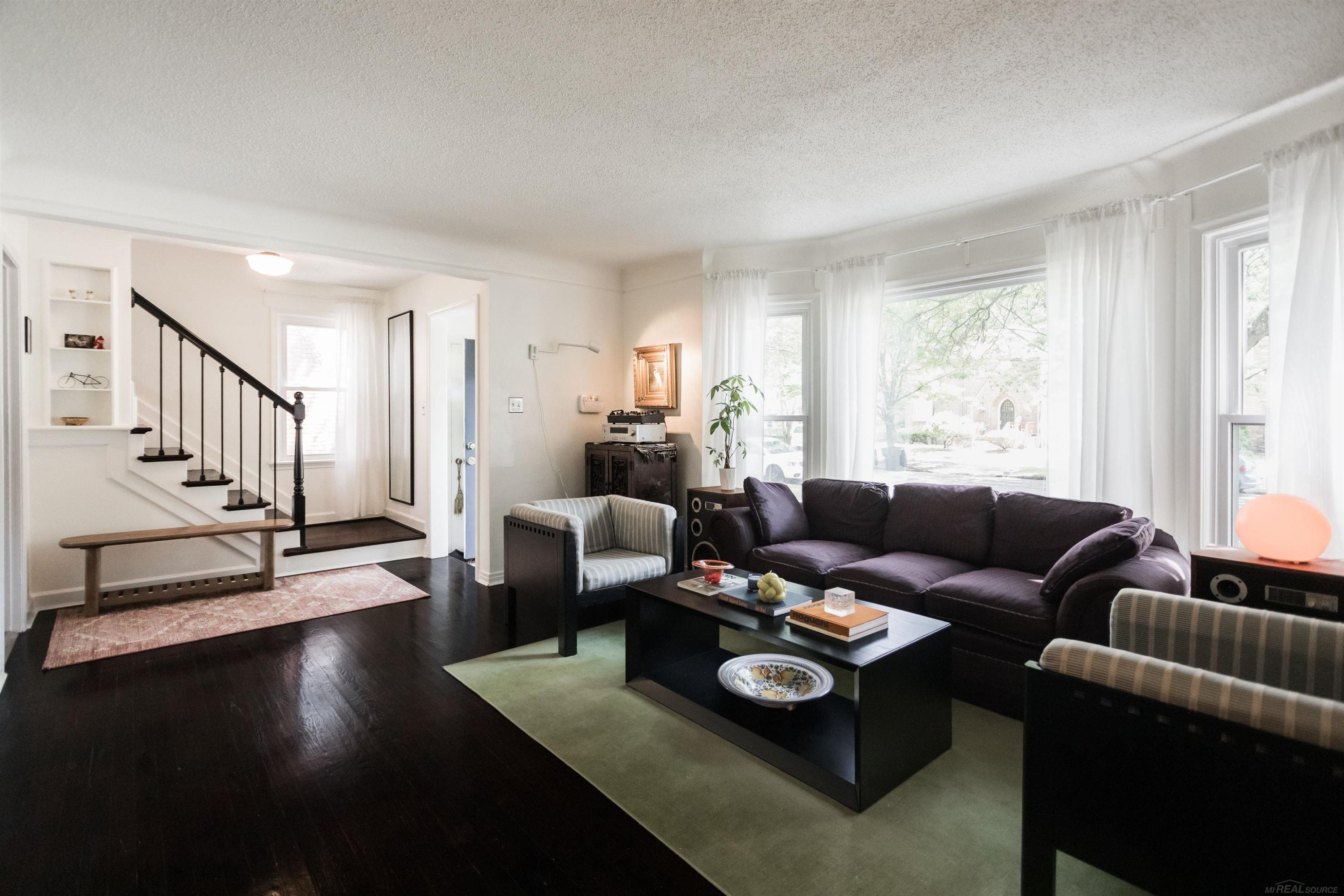 2444 Woodstock Drive, Detroit, MI 48203 — Photo 9