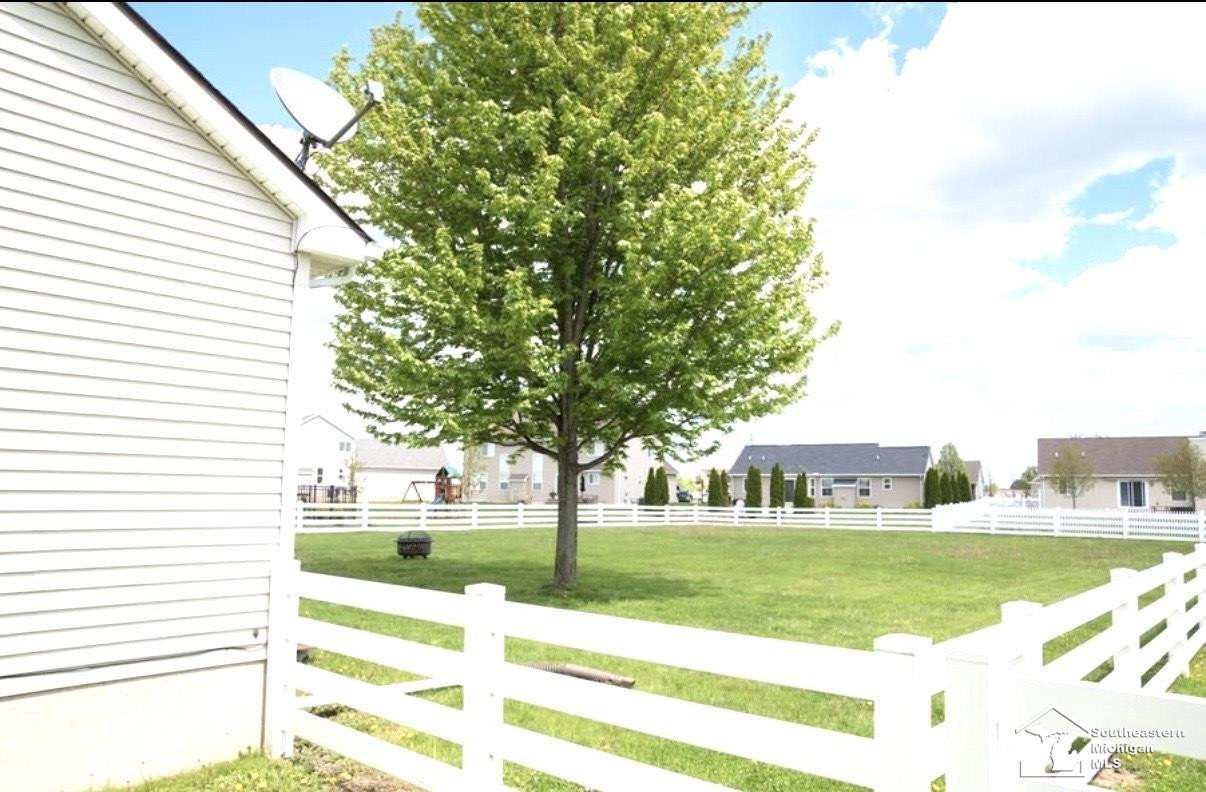 959 Plum Grove Drive, Monroe, MI 48161 — Photo 24