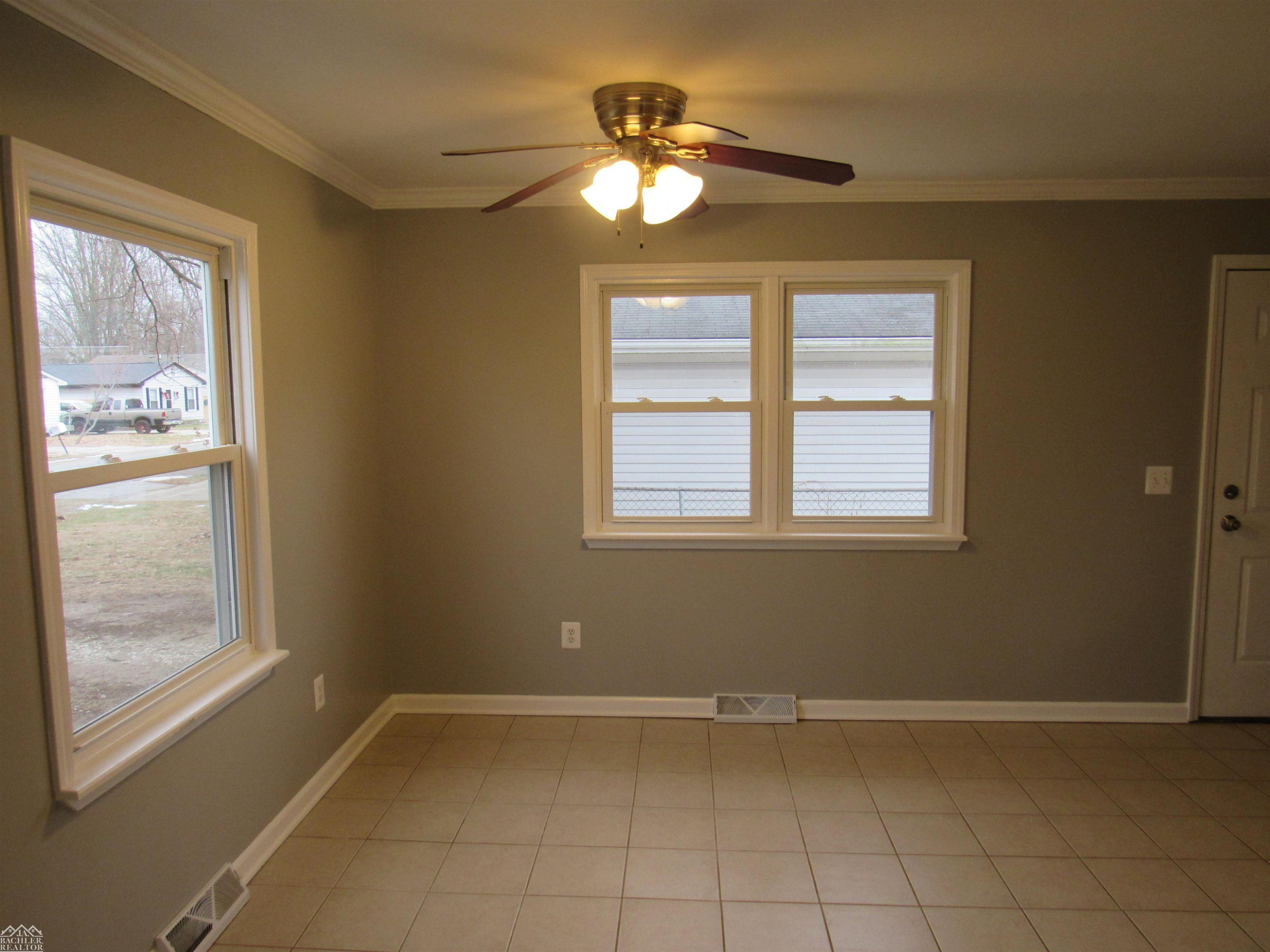 949 Liberty Street, Algonac, MI 48001 — Photo 5