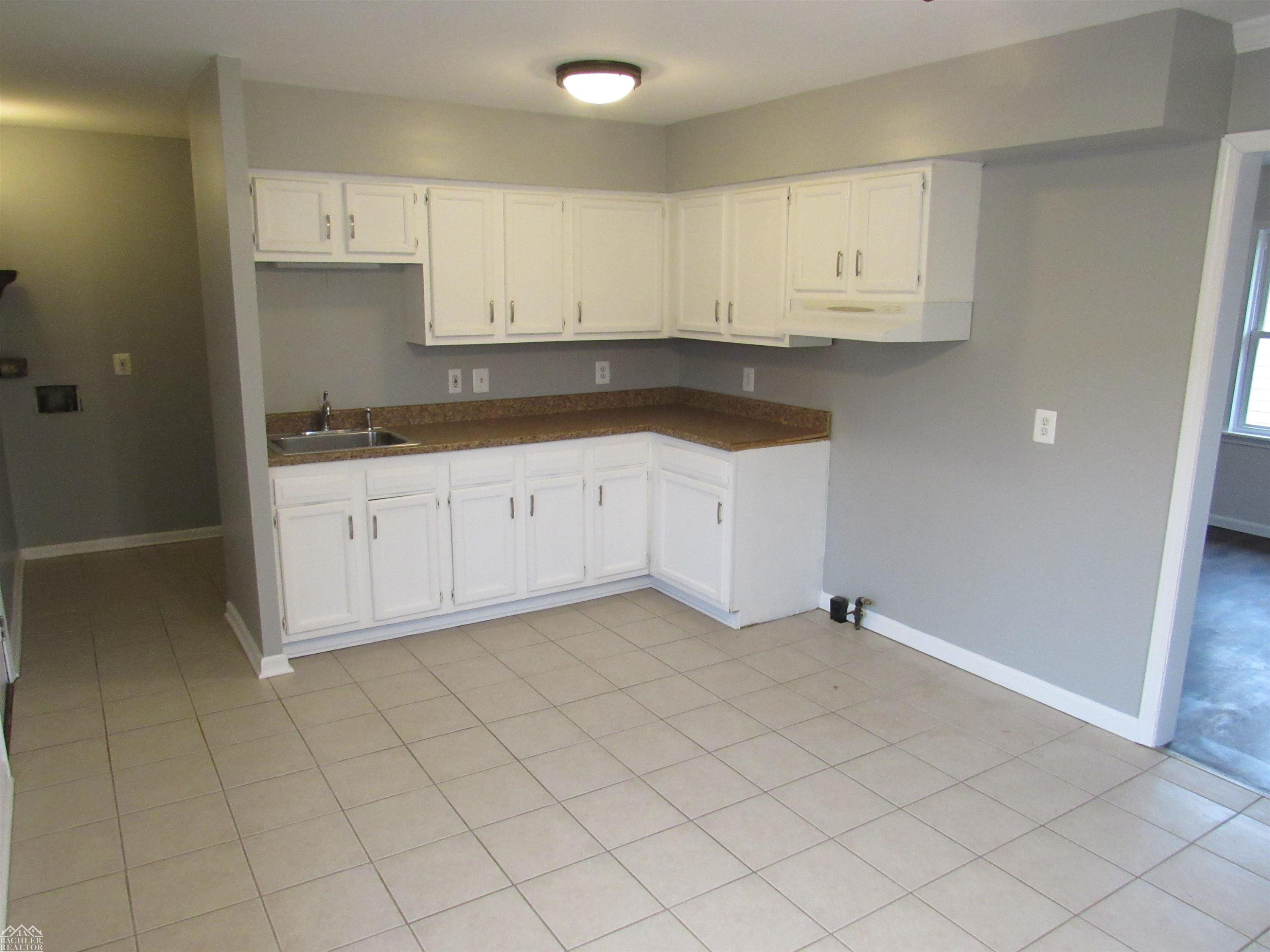 949 Liberty Street, Algonac, MI 48001 — Photo 6