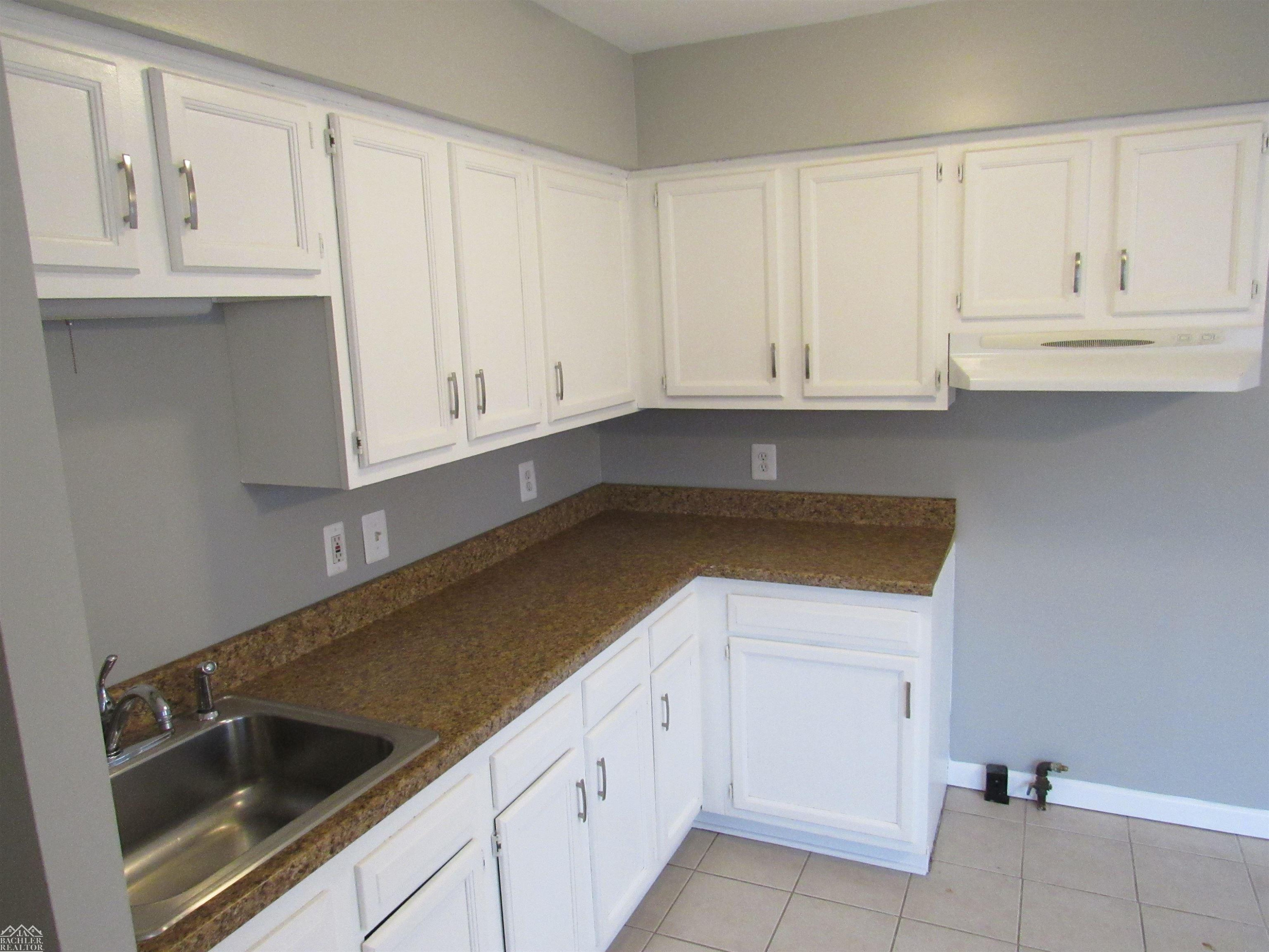 949 Liberty Street, Algonac, MI 48001 — Photo 7