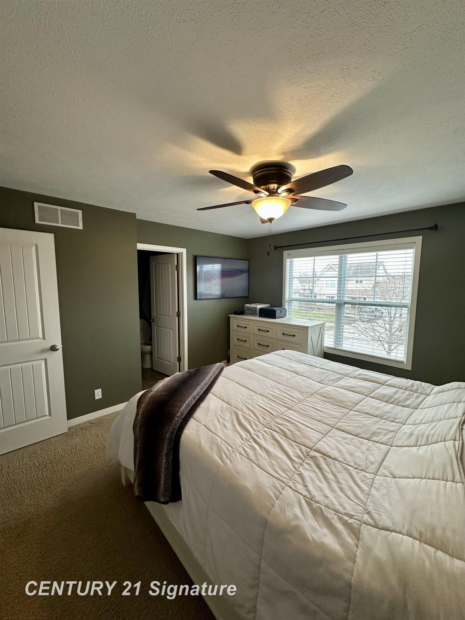 6135 Kingsbury Court, Allendale, MI 49401 — Photo 15