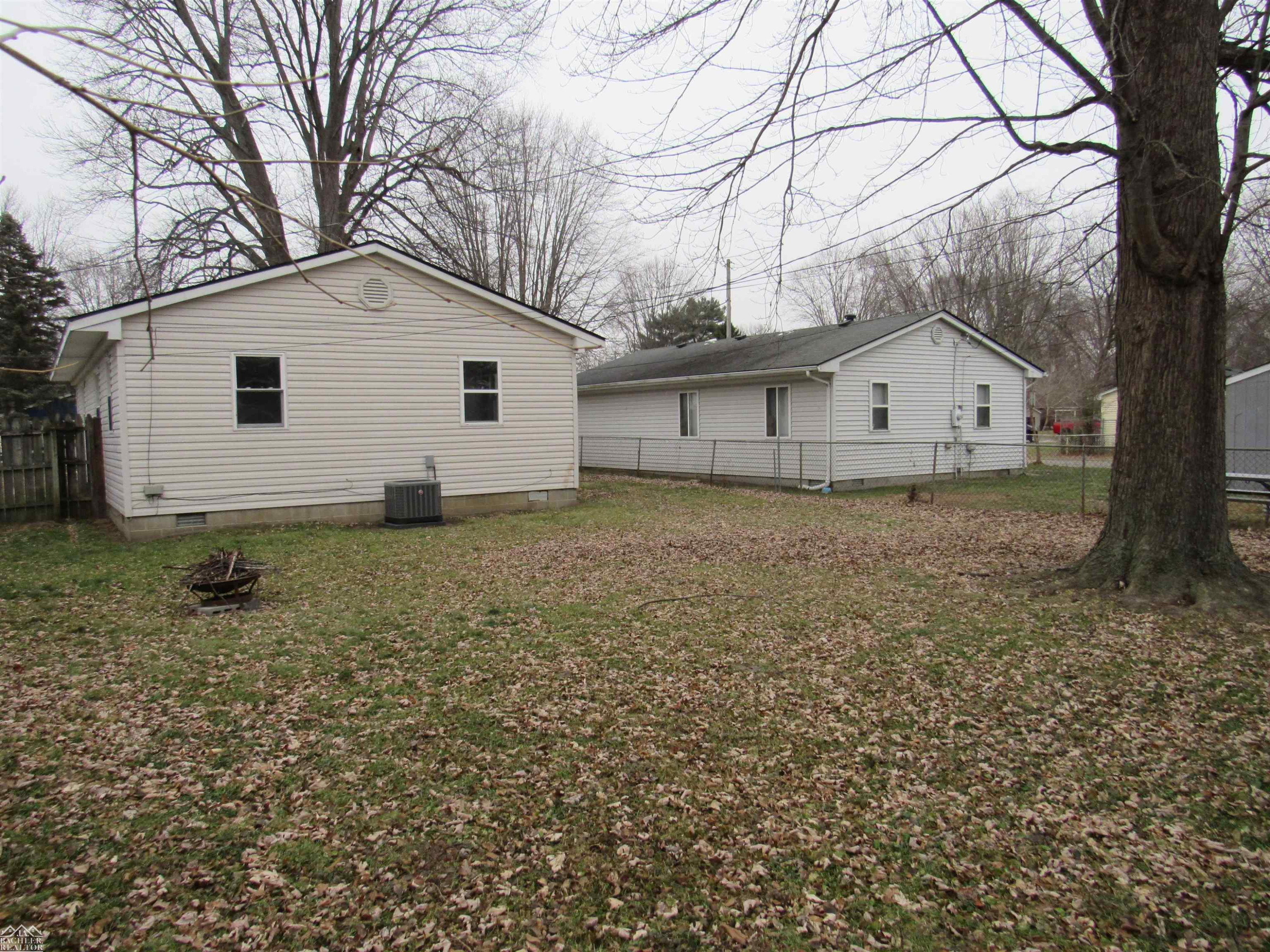 949 Liberty Street, Algonac, MI 48001 — Photo 21