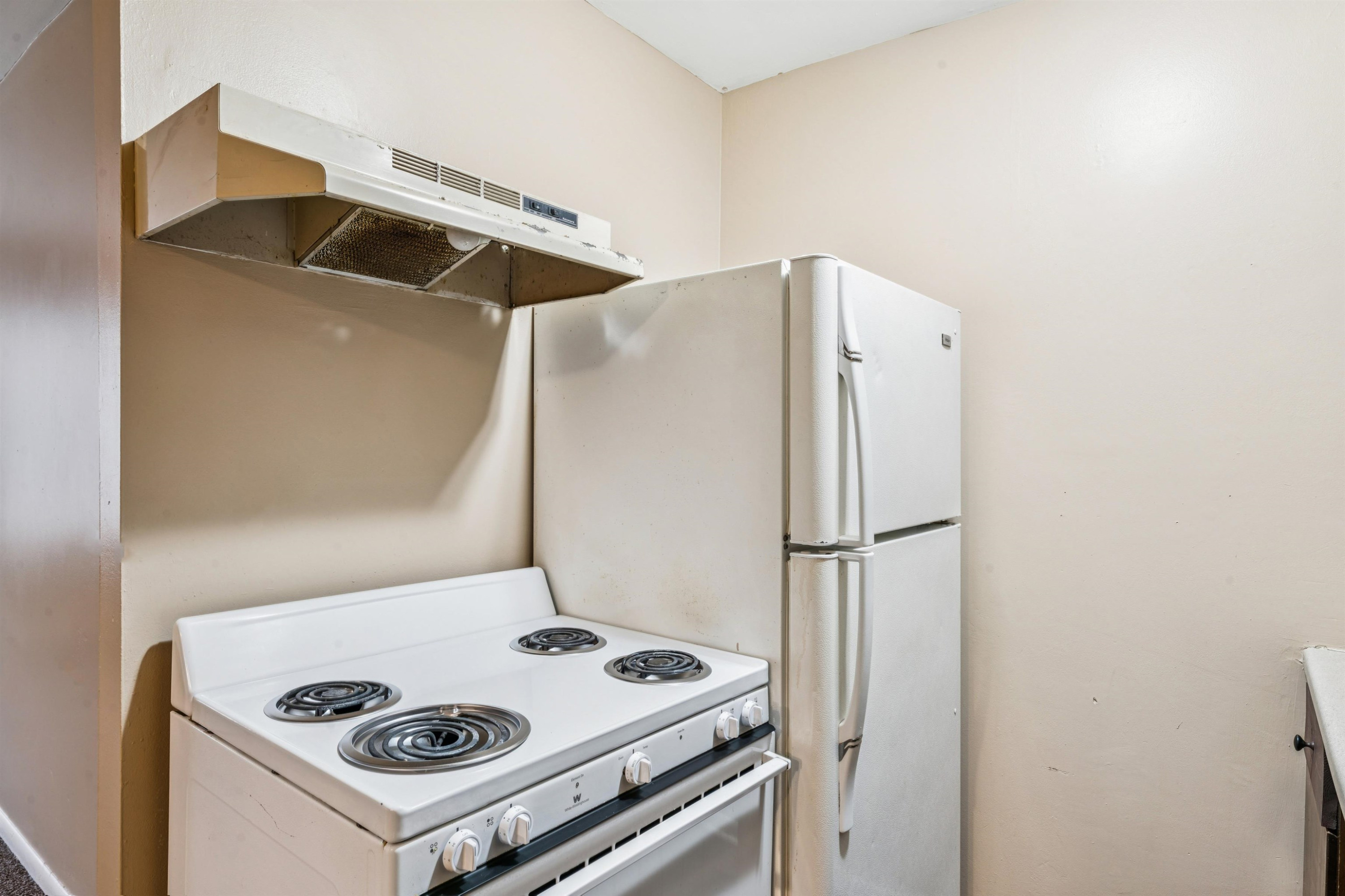 828 North Apt. #11 Street, Apt. #11, MI 48458 — Photo 3