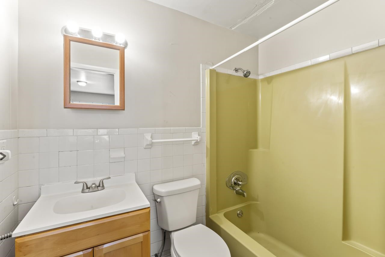 828 North UNIT&nbsp;18 Street, MI, 48458