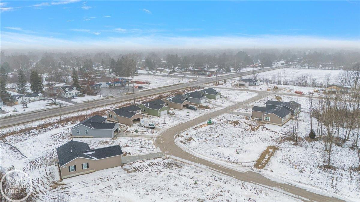 4402 Maple Leaf Trail, Unit #29, Flint, MI 48506 — Photo 6
