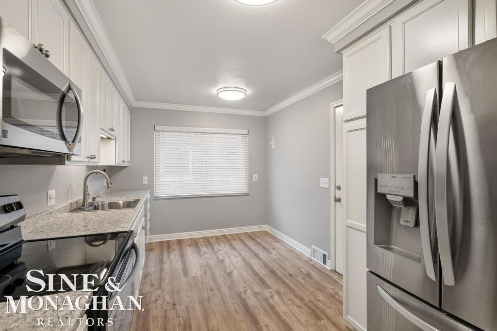 835 Harcourt Road, Grosse Pointe Park, MI 48230 — Photo 12