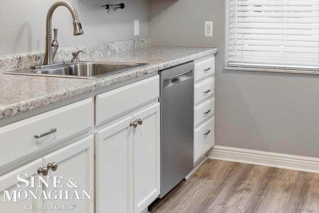 835 Harcourt Road, Grosse Pointe Park, MI 48230 — Photo 14