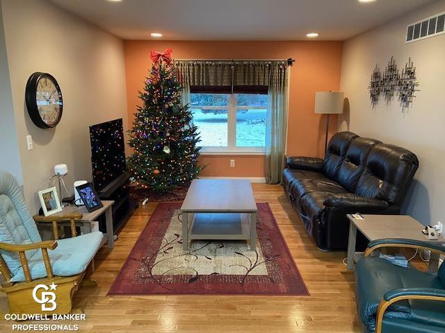 68099 Seymour Street, Richmond, MI 48062 — Photo 11