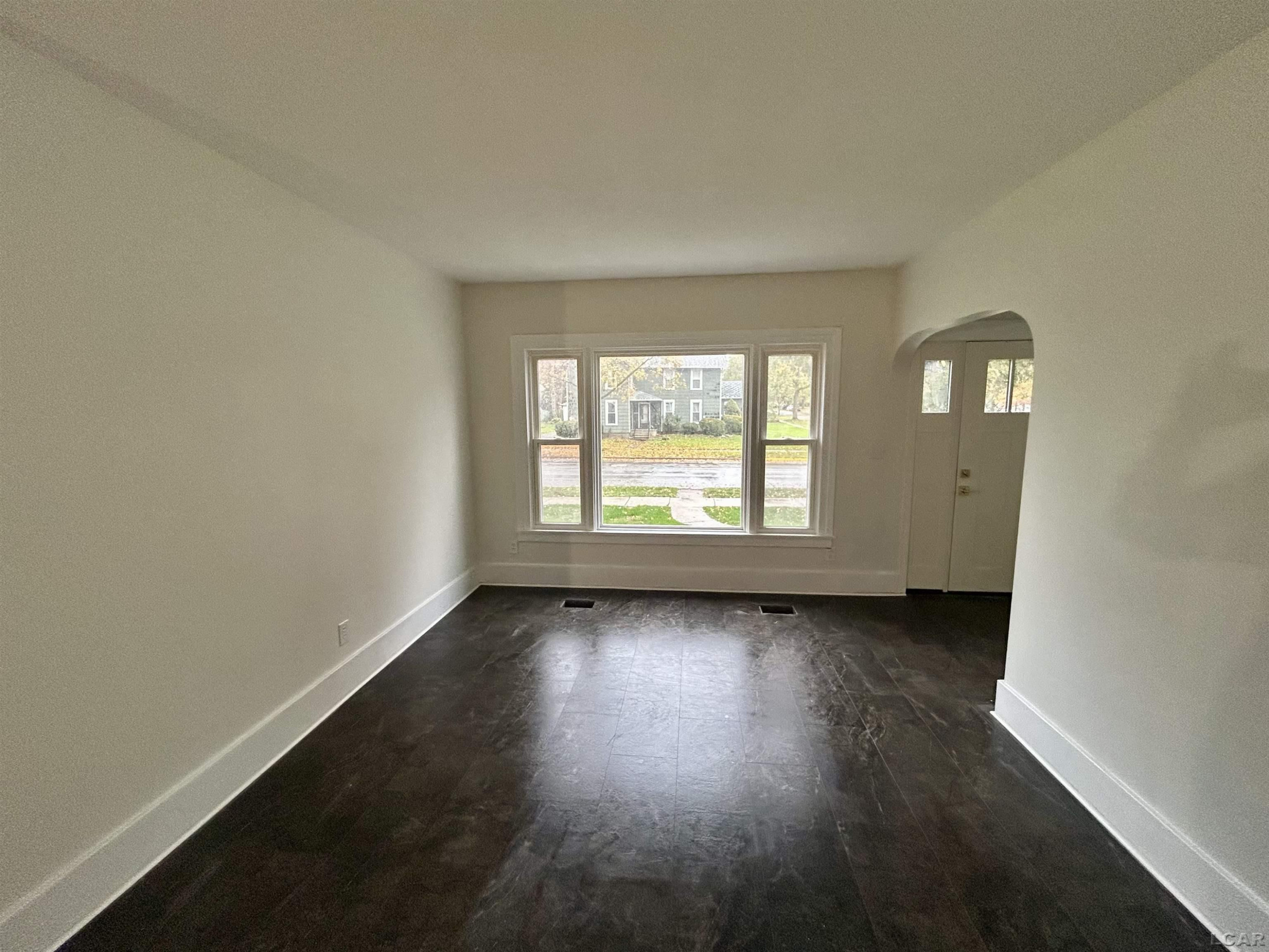 705 College Avenue, Adrian, MI 49221 — Photo 6