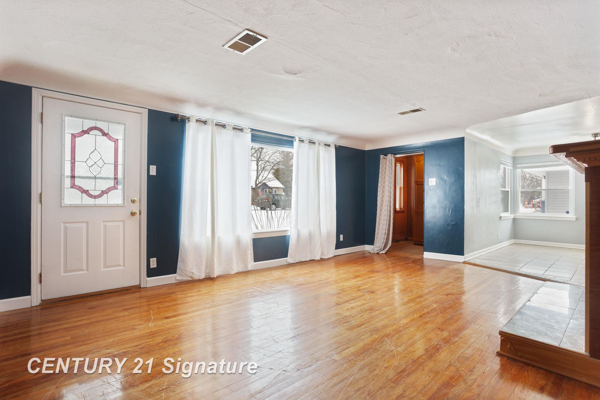 723 Pioneer Trail, Saginaw, MI 48604 — Photo 7