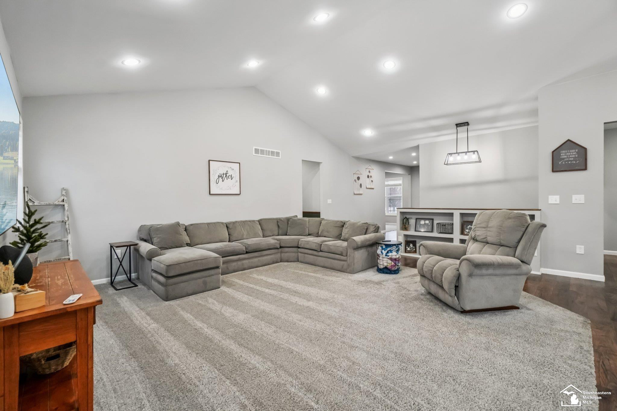 5430 Mustang Drive, Newport, MI 48166 — Photo 6