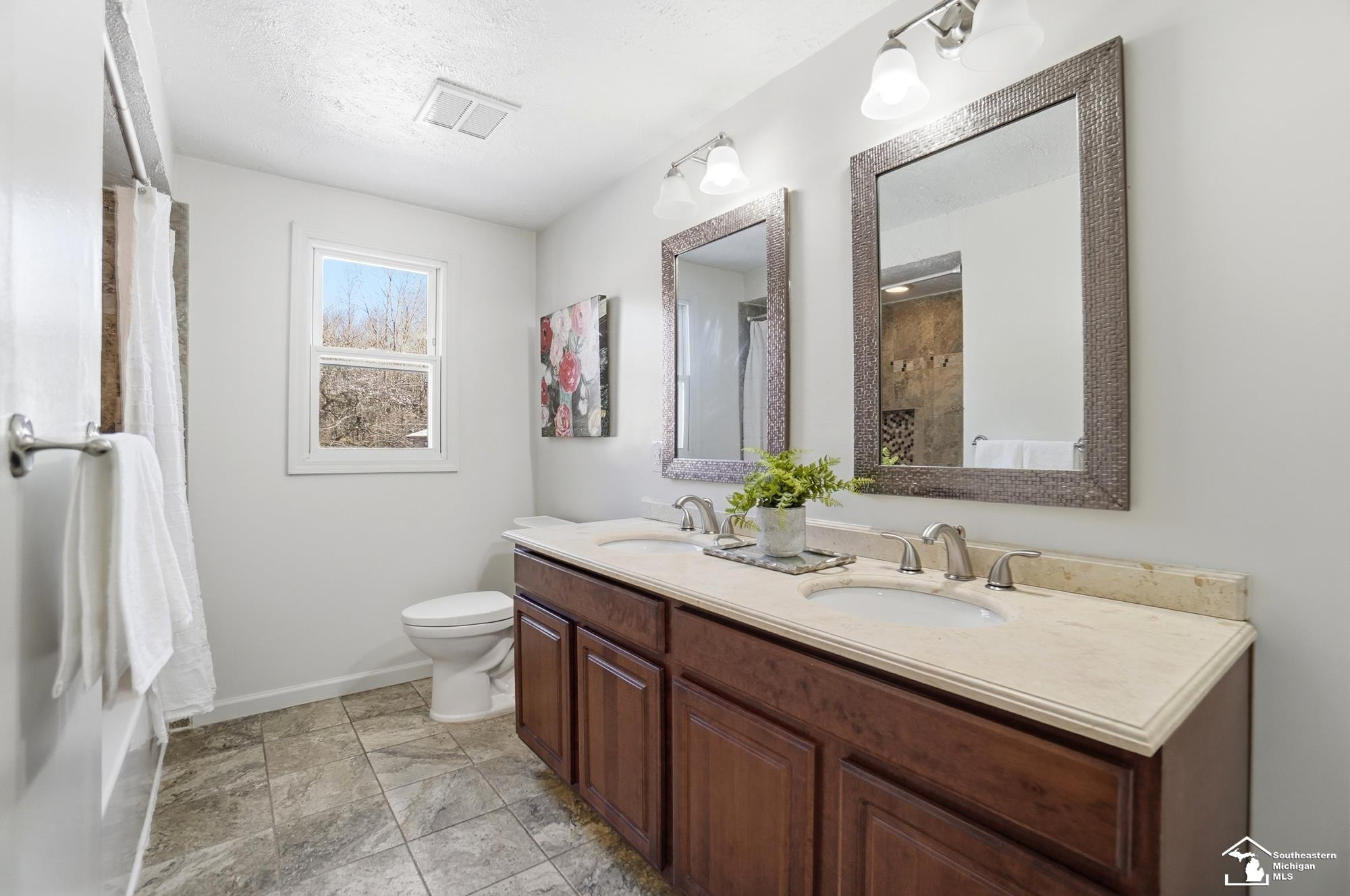 40080 Willis Road, Belleville, MI 48111 — Photo 18