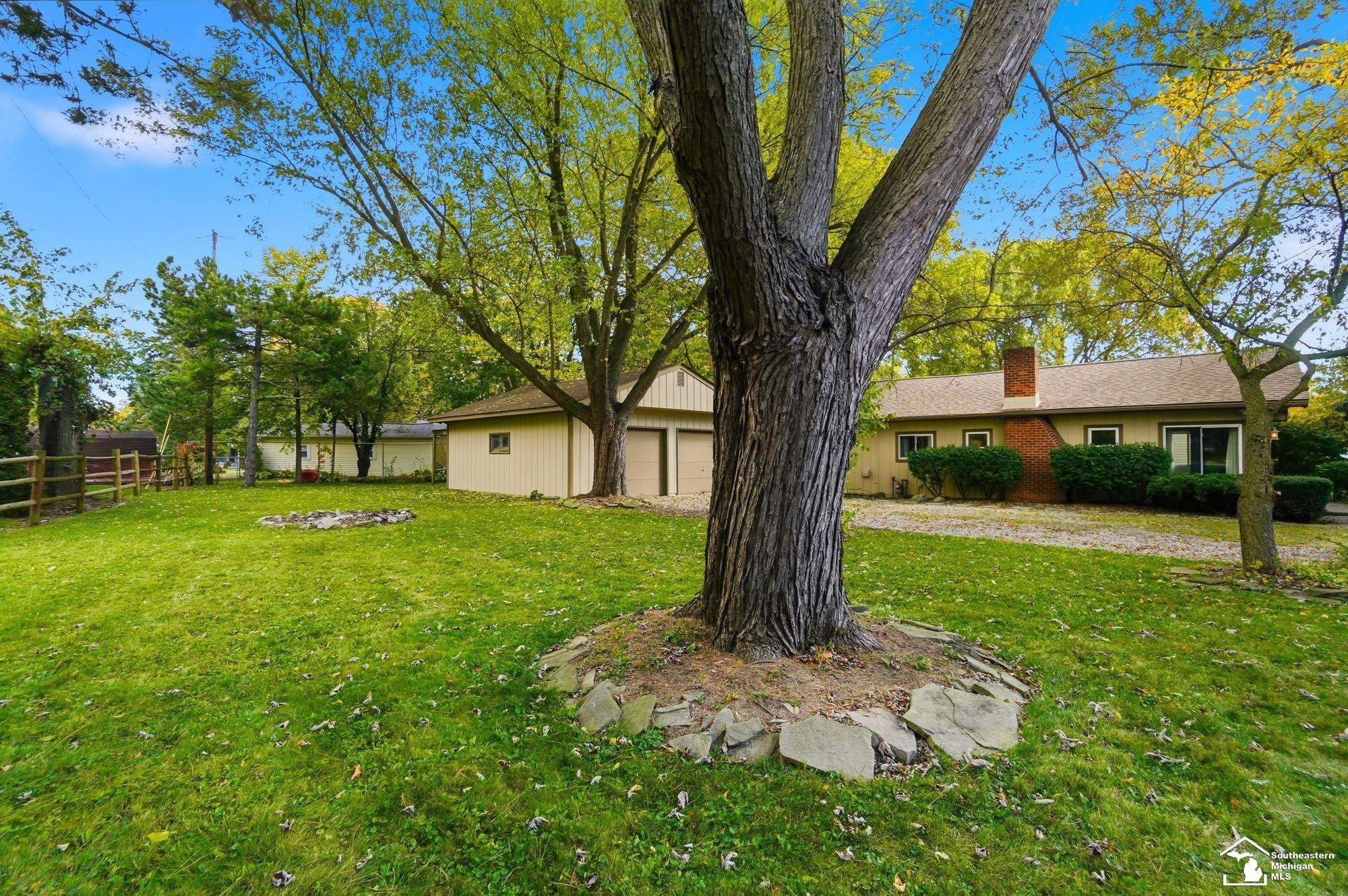 3443 Iroquois Trail, Monroe, MI 48162 — Photo 31