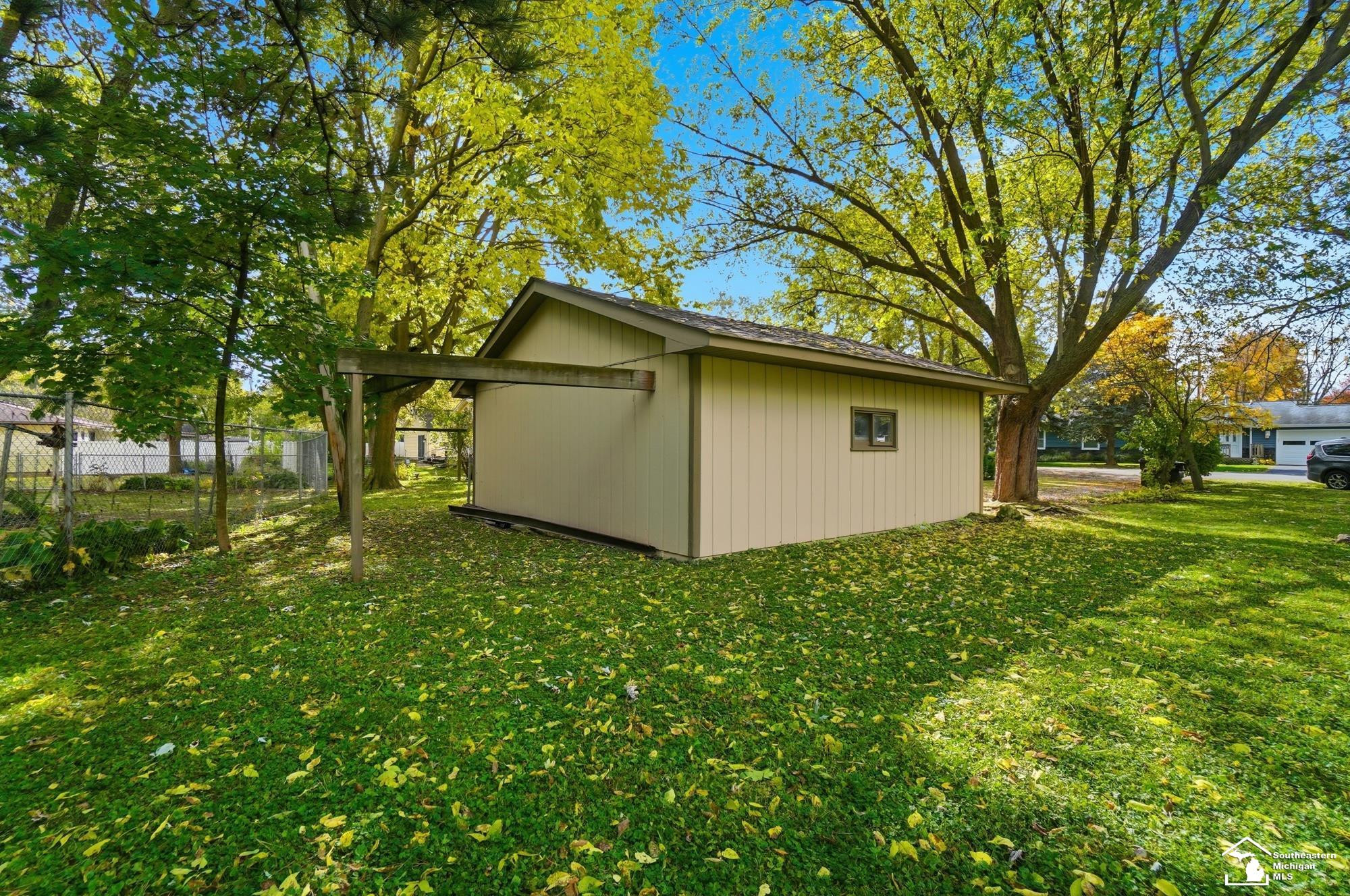 3443 Iroquois Trail, Monroe, MI 48162 — Photo 33
