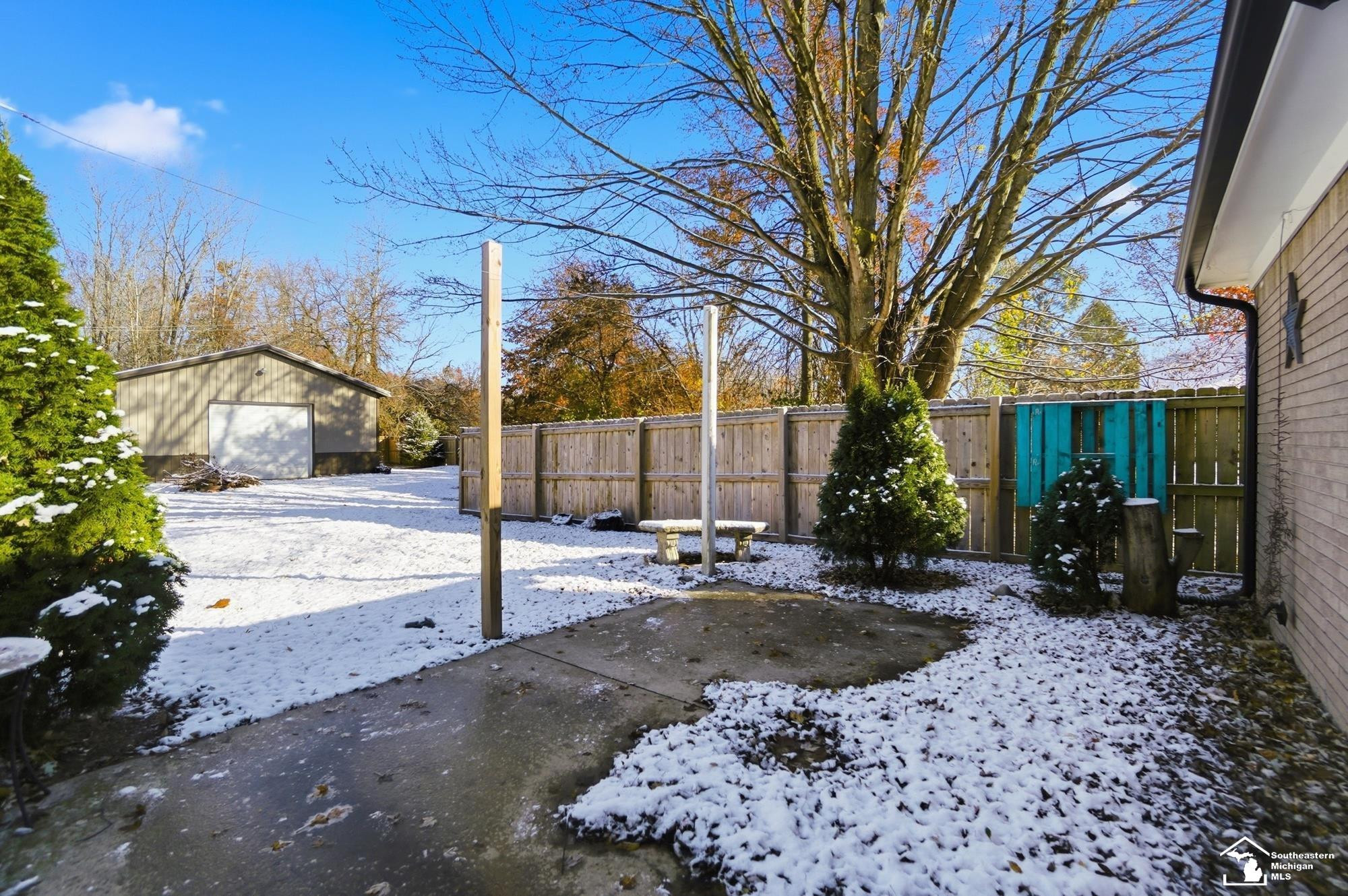 40080 Willis Road, Belleville, MI 48111 — Photo 41