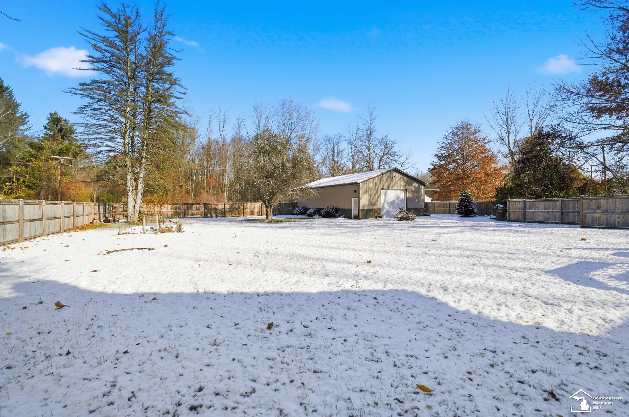 40080 Willis Road, Belleville, MI 48111 — Photo 44